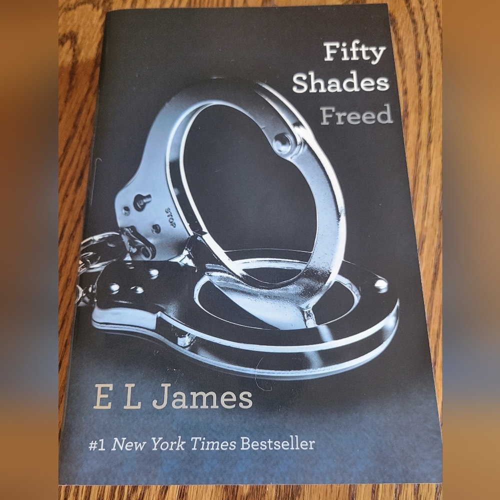 Fifty shades freed book